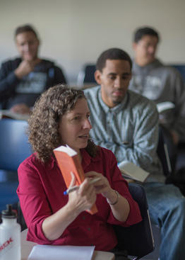 Laura Zucconi teaching