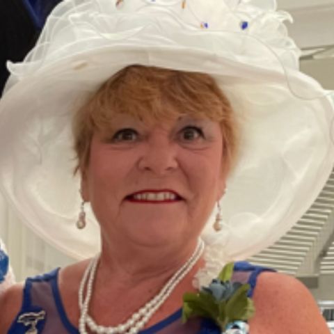 Margaret Gentile-Van Meter '02