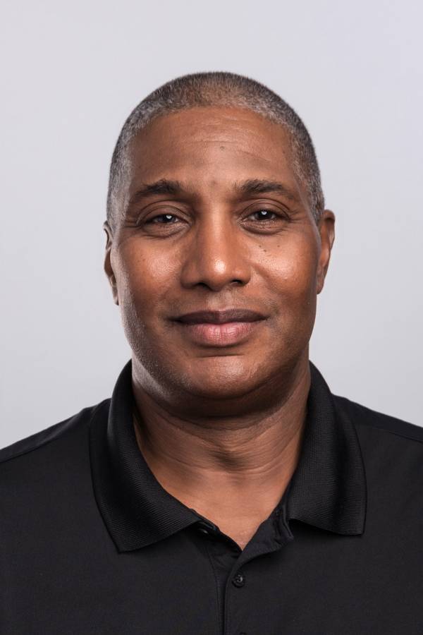 Kenneth Davis