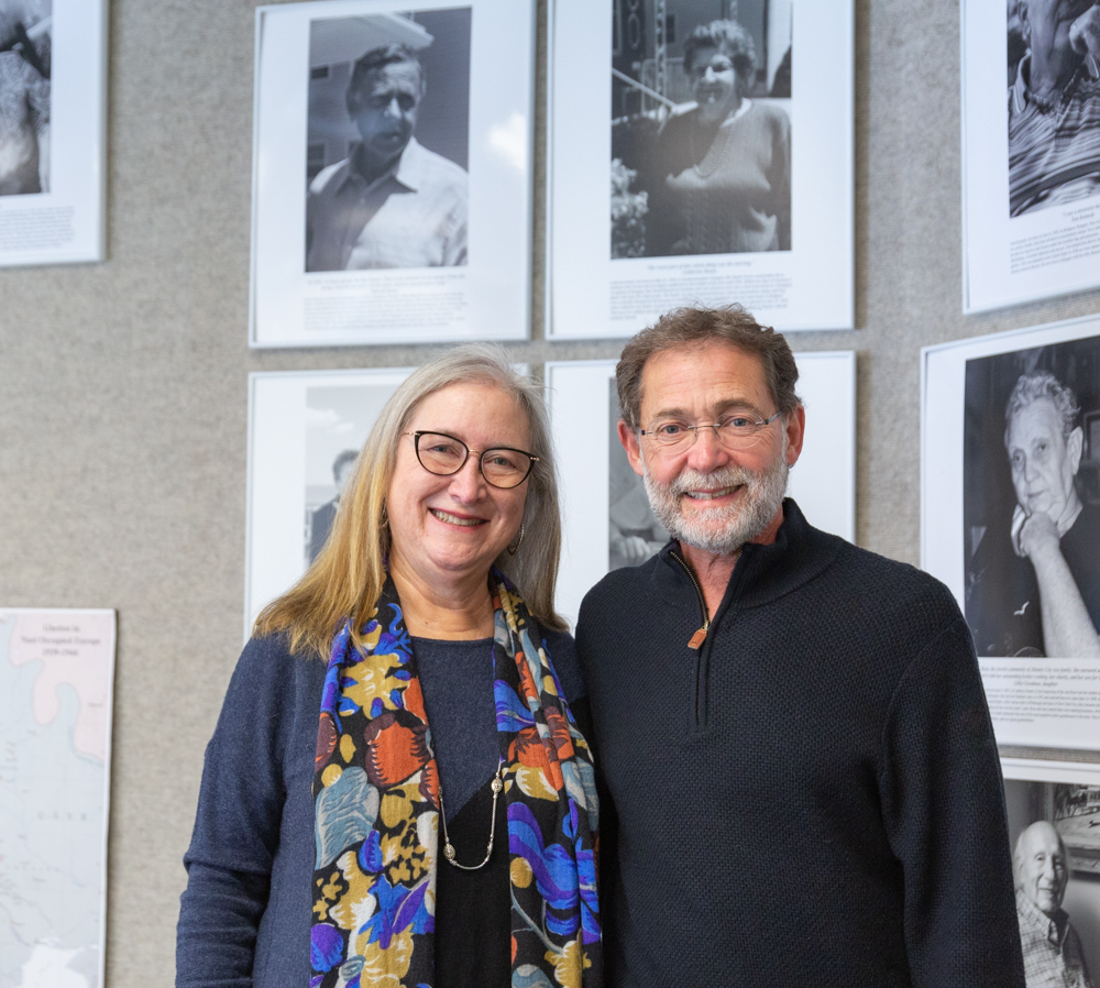 Picture of Barbara Harvis and Andrew Renny