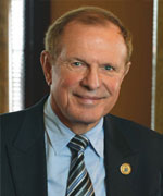 Raymond Lesniak