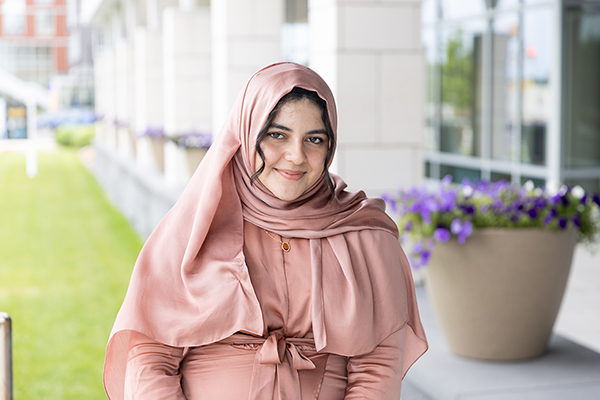 engelberg-scholars-2022-riaz Shakila Riaz