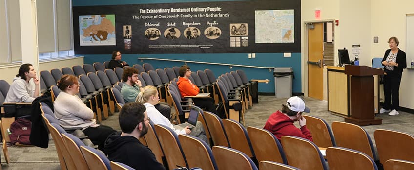 Dienke Hondius teaching at Stockton University