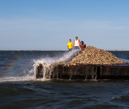 Image of Stockton students on the Petrel