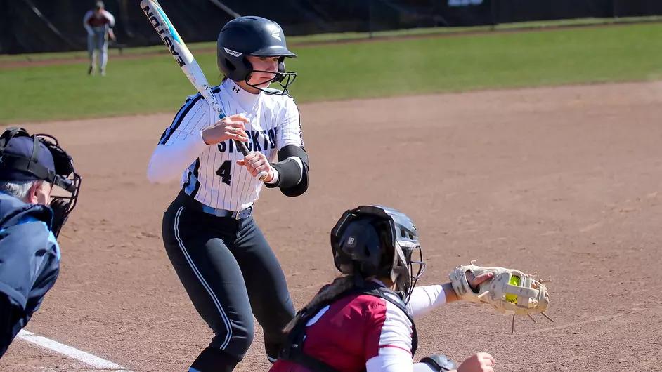 softball player