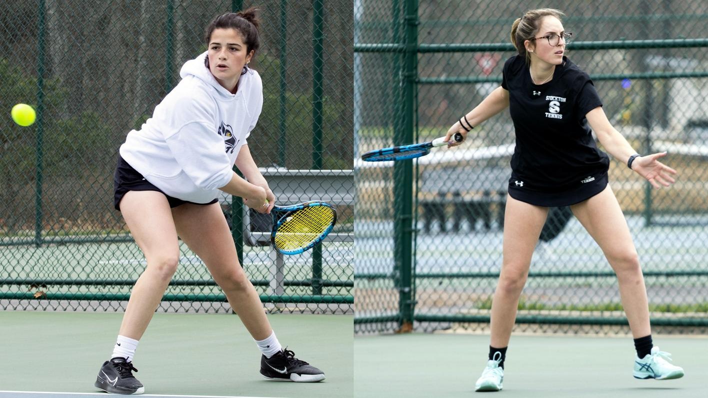 two women tennis players