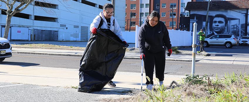 A.C. Community Day clean-up particpants