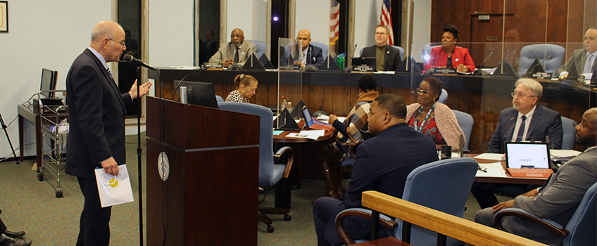  President Dr. Harvey Kesselman addresses the Atlantic City Council 