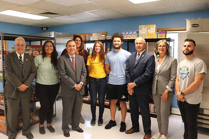 State officials with Stockton students